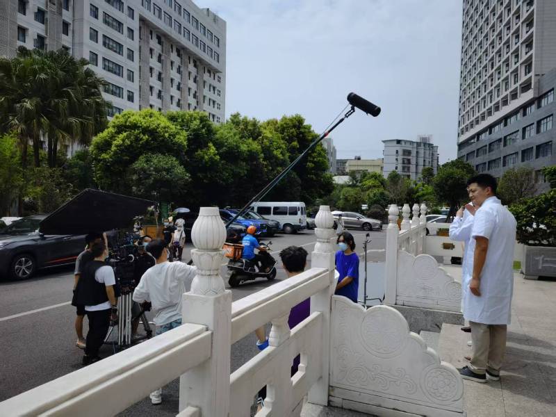 石首市广告片拍摄公司低成本实现高规格制作的诀窍